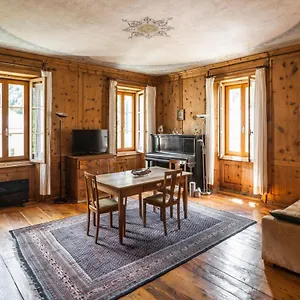 Ferienhaus Casa Pool Tra St Moritz E Il Di Castasegna